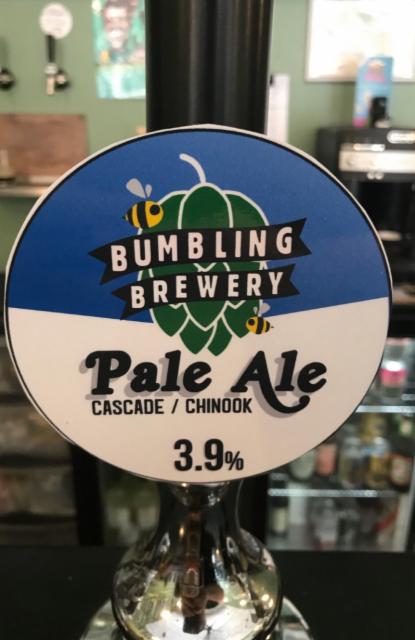 Pale Ale-Cascade/Chinook 3.9%, Bumbling Brewery, England
