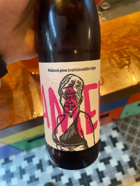 Pamela 4.2%, Shenk, Slovakia