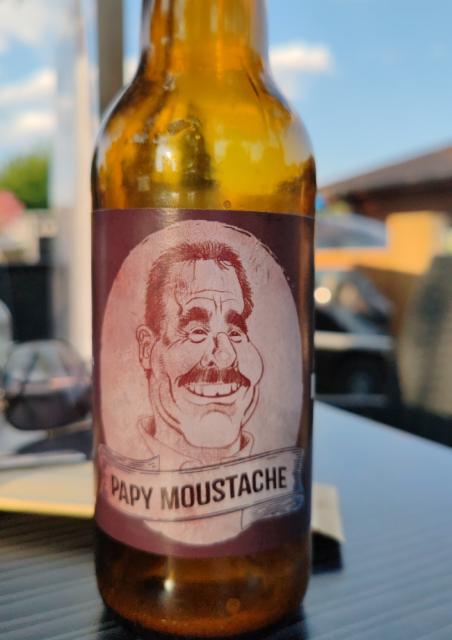 Papy moustache, Brasserie famille Loron