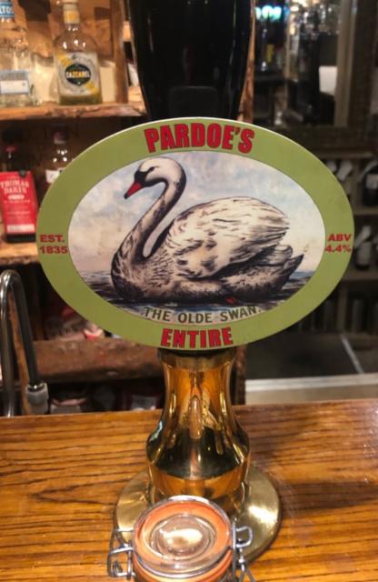 Pardoe's Entire 4.4%, Olde Swan Brewery, England