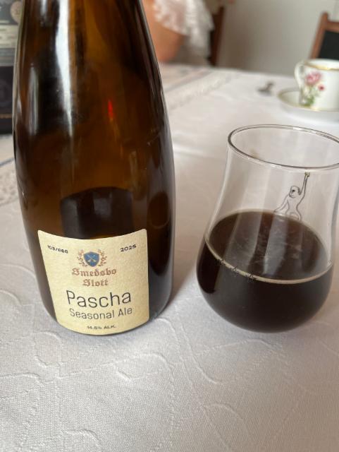 Pascha seasonal ale 14.5%, Smedsbo Slott, Sweden