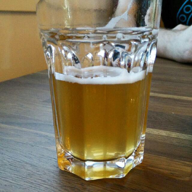 Pekan Bitter 2 4.5%, Vaunumiehen Panimo, Finland