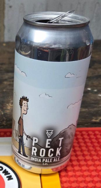pet rock 5.4%, Azvex Brewing Company, England