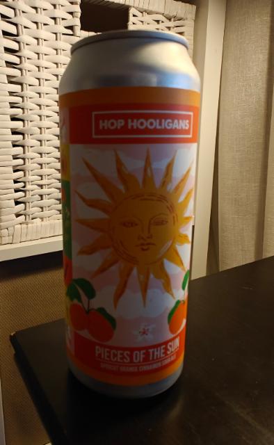 Pieces of the Sun 5.0%, Hop Hooligans, Romania