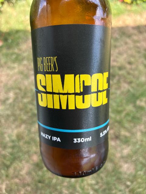 Pig beer's simcoe 5.5%, Baynhams’ Brewery, England