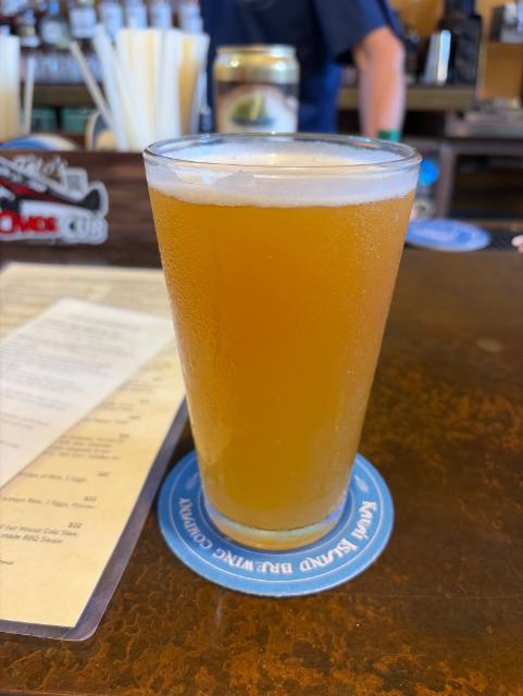 Pillow Talk Hazy IPA 8.5%, Kauai Island Brewing Company, United States