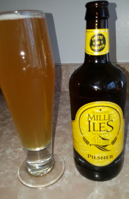 Mille Iles Pilsner 5.1%, Brasserie Mille Iles, Canada