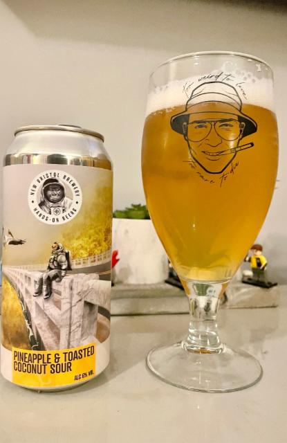 Pineapple & toasted coconut sour 6.0%, New Bristol Brewery, England