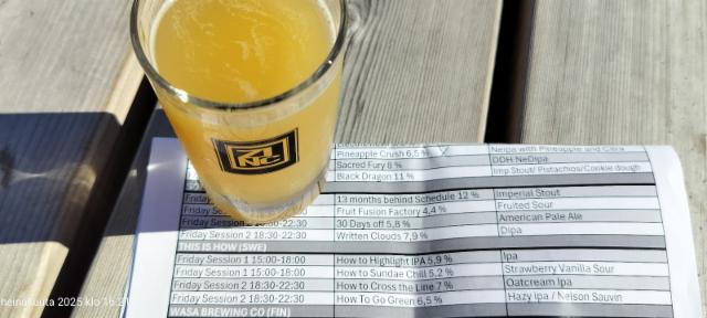 Pineapple Crush 6.5%, Seven Island Brewery, Greece