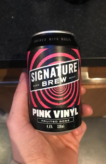 Pink Vinyl 4.6%, Signature Brew, England