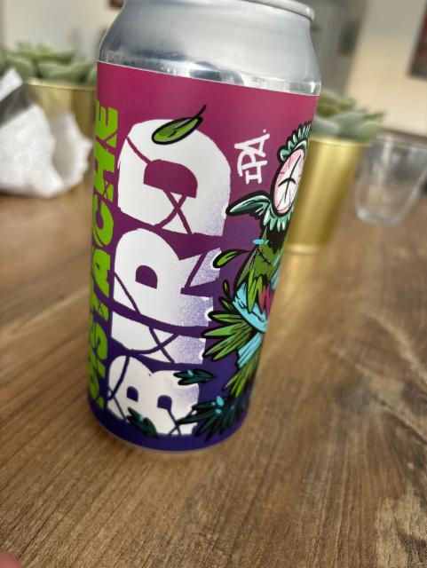 Pistache Bird, Brasserie De La Cave