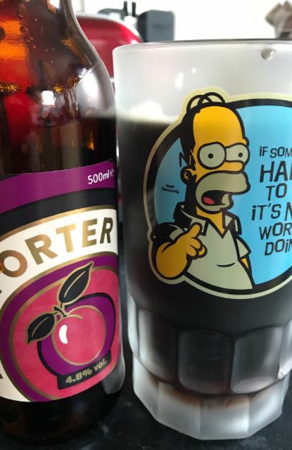 Plum Porter 4.8%, Harper's Brewing Company, England