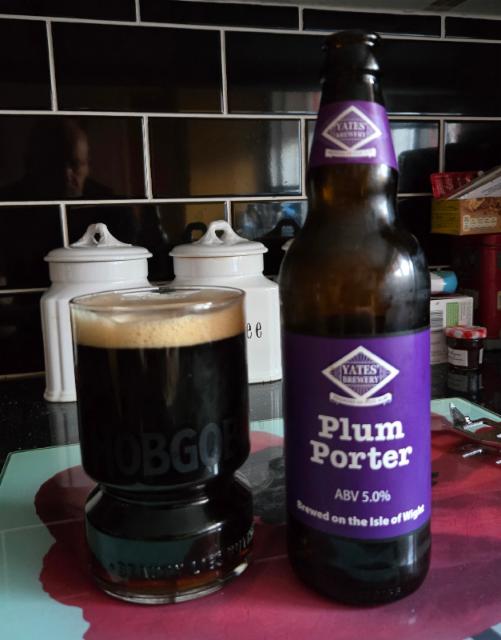 Plum Porter 5.0%, Yates' Brewery, England