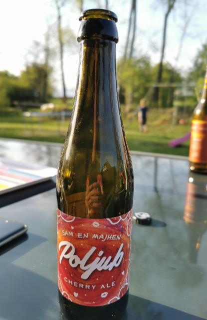 poljub 4.2%, Clef, Slovenia