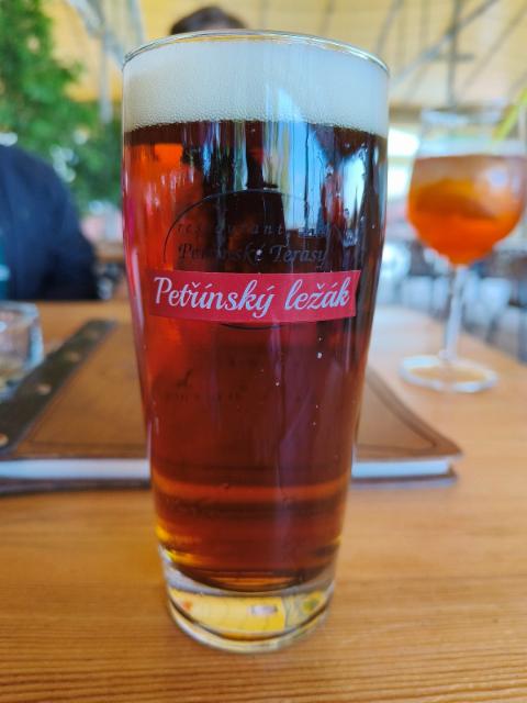 Polotmavý Petřínský ležák 11° 4.3%, Heineken Česká Republika, Czech Republic