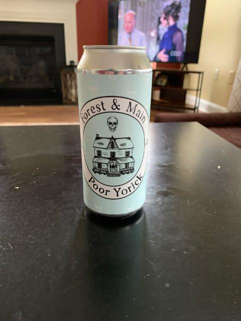 Poor Yorick 3.2%, Forest & Main Brewing Company, United States