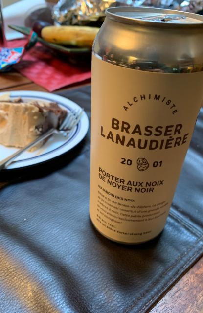 Porter aux Noix de Noyer Noir 6.0%, Alchimiste Microbrasserie, Canada