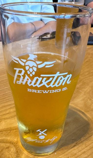 Pride strawberry kiwi lager 4.0%, Braxton Brewing Company, United States