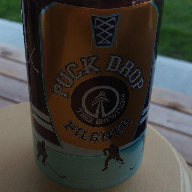 Puck Drop Pilsner 5.0%, Tree Brewing, Canada