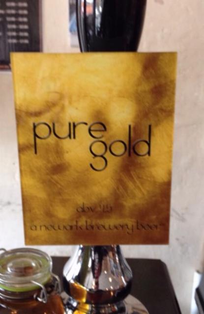 Pure Gold 4.5%, Newark Brewery, England