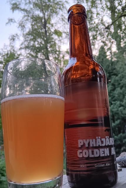 Pyhäjärvi Golden Ale 4.7%, Olu Bryki Raum, Finland