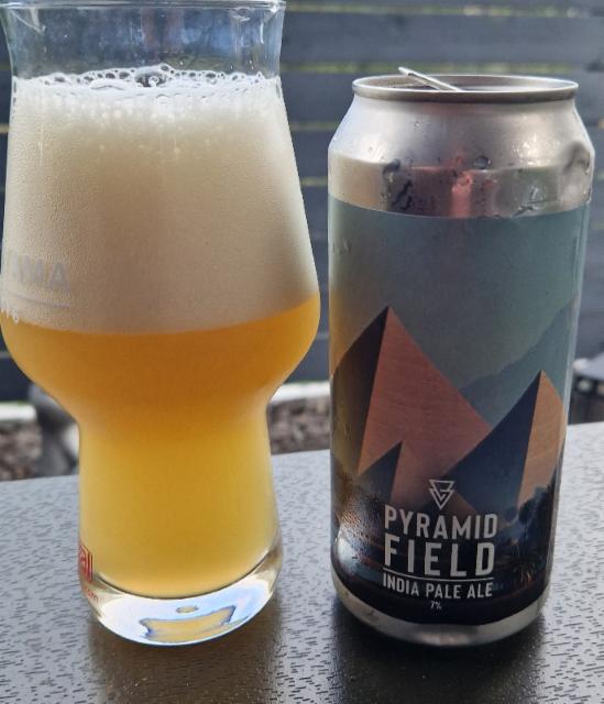 pyramid field 7.0%, Azvex Brewing Company, England
