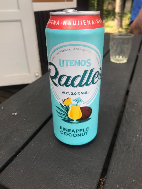 Radler Pineapple Coconut 2.0%, Utenos Alus (Carlsberg), Latvia