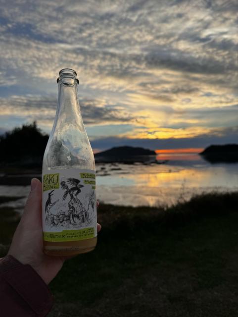 Raku - Saison sur marc blanc 6.4%, Tête D'Allumette Microbrasserie, Canada