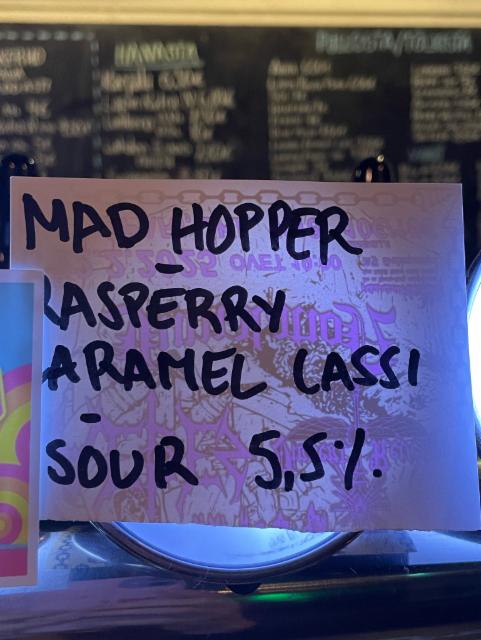 Raspberry-Caramel Lassi 5.5%, Mad Hopper Brewing Co., Finland