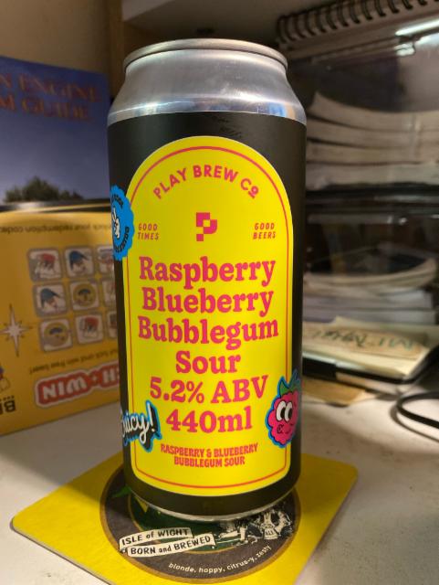 Raspberry Blueberry Bubblegum Sour 5.2%, Play Brew Co, England