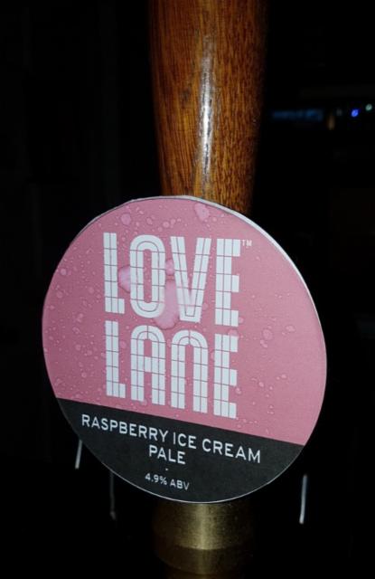 Raspberry Ice Cream Pale 4.9%, Love Lane Brewing, England