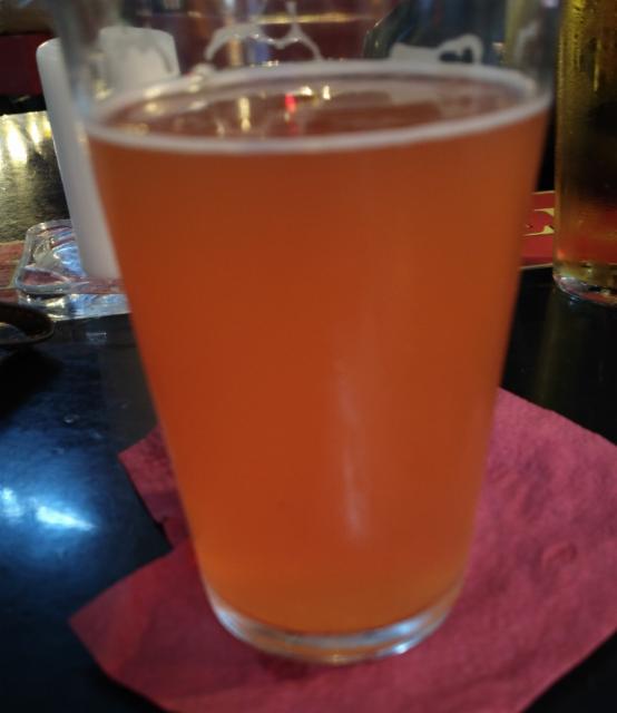 raudunu plytu hazy ipa, Raudonų Plytų Alaus Dirbtuvės (Švyturys)