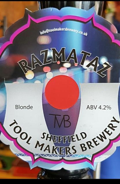 Razmataz 4.2%, Toolmakers Brewery, England
