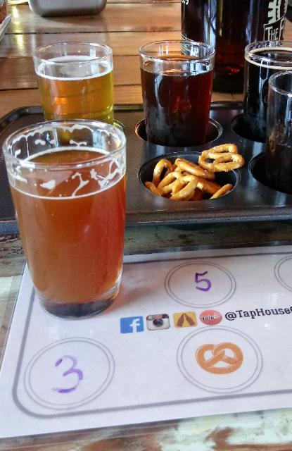 Red Durst 6.9%, Hutton & Smith Brewing Company, United States