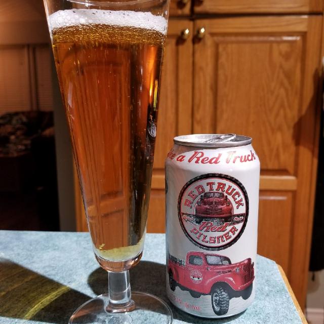 Red Truck Pilsner 5.0%, Red Truck Brewery, Canada