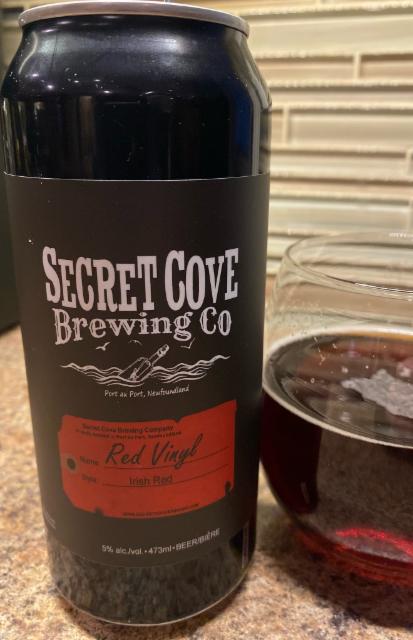 Red vinyl 5.0%, Secret cove brewing co, Canada