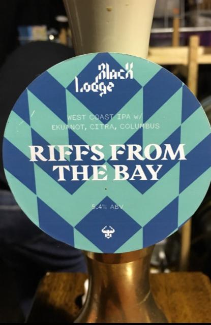 Riffs From The Bay 5.4%, Black Lodge Brewing, England