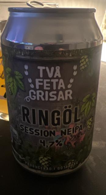Ringöl Session NEIPA 4.7%, Två Feta Grisar, Sweden