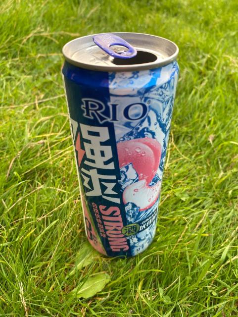 Rio Strong Cocktail (Peach Vodka Flavour) 8.0%, Rio, China