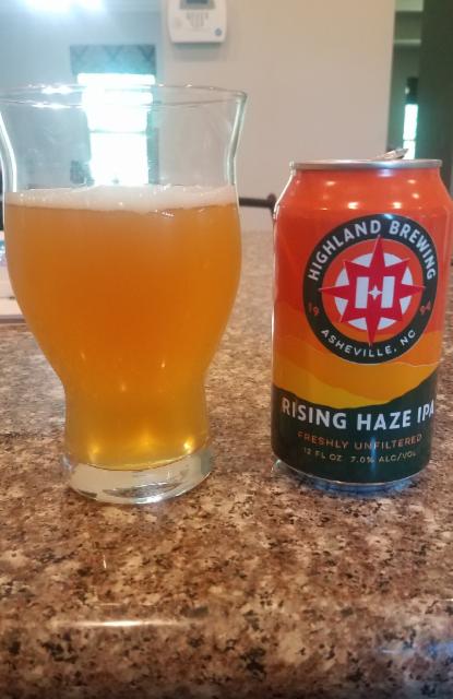 Rising Haze 7.0%, Highland Brewing Company, United States