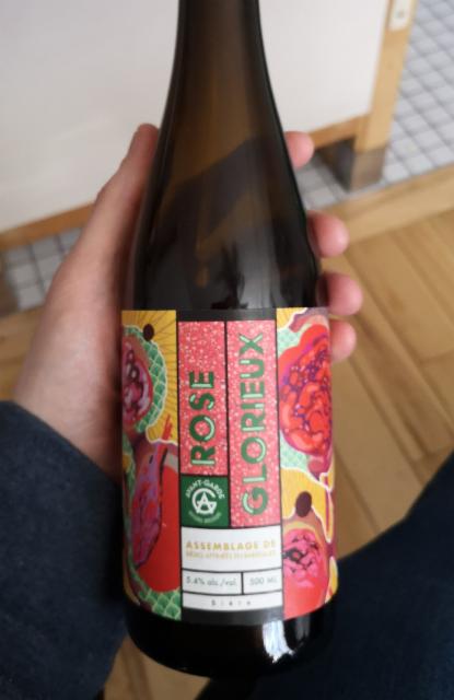 Rose Glorieux 5.4%, Avant-Garde Artisans Brasseur, Canada