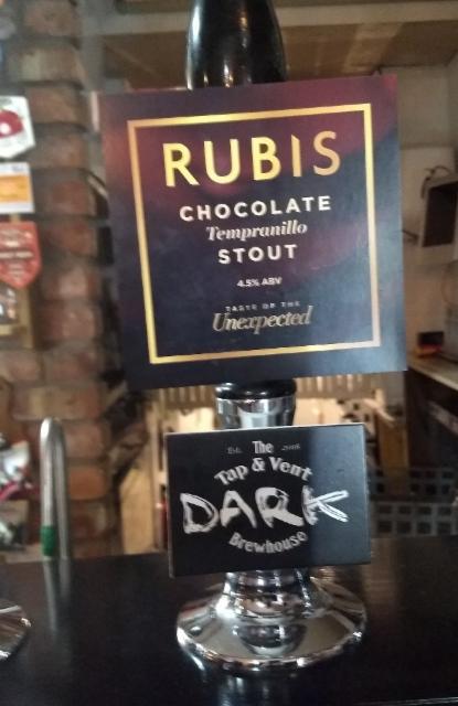 Rubis Chocolate Tempranillo Stout 4.5%, Reedley Hallows Brewing Company, England