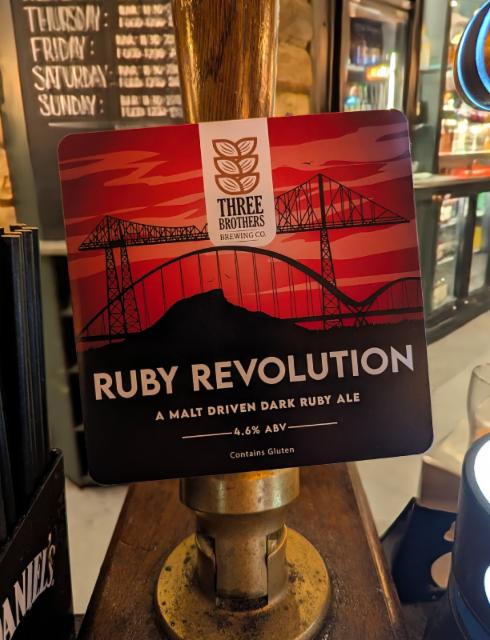 Ruby Revolution 4.6%, Three Brothers Brewing Co, England
