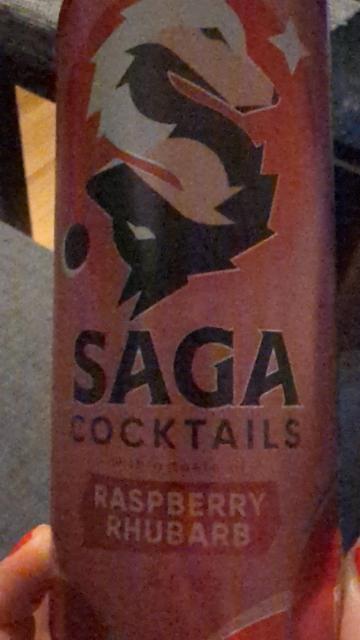 saga coctails raspberry rhubarb 4.5%, Ringnes Bryggeri (Carlsberg Group), Norway