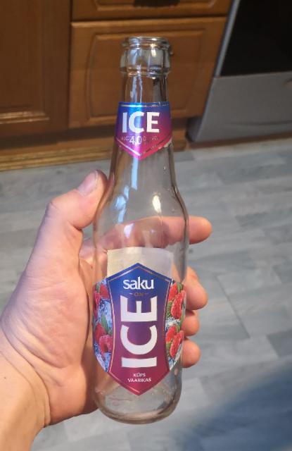 Saku On Ice Küps Vaarikas 4.0%, Saku Õlletehas (Carlsberg), Estonia