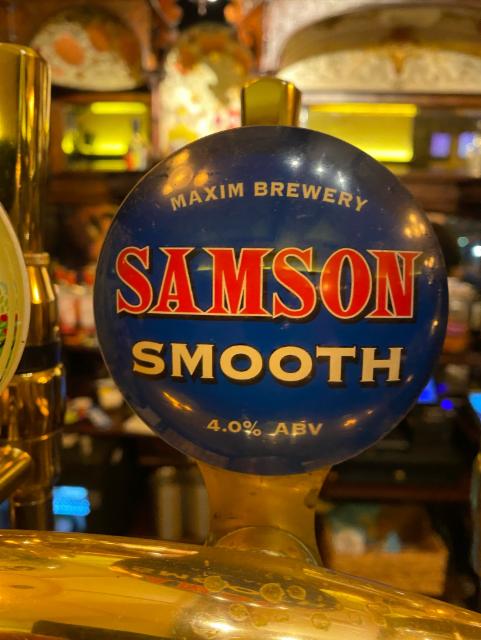 Samson Smooth 4.0%, Maxim Brewery, England