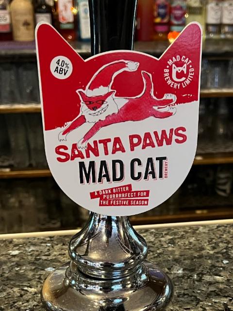 Santa Paws 4.0%, Mad Cat Brewery, England