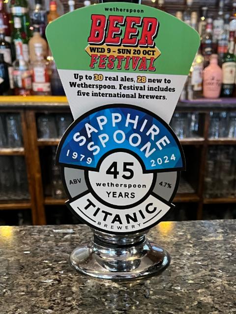 Sapphire Spoon 4.7%, Titanic Brewery, England