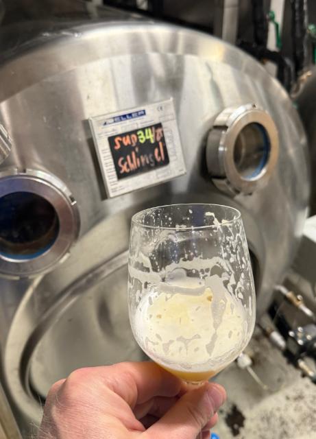 Schlingel 6.8%, Stadtmauer Brauer, Switzerland