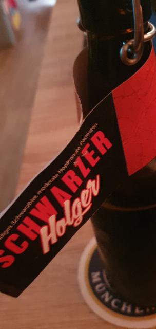 Schwarzer Holger 5.6%, Alte Brauerei Richzenhain, Germany